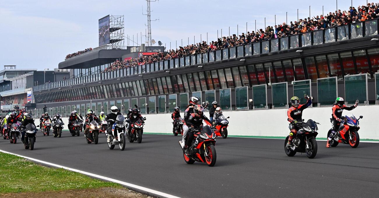 L&rsquo;Aprilia All Stars si far&agrave;, ma ora l&rsquo;obiettivo &egrave; aiutare la Romagna