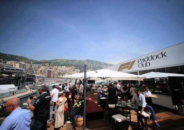 Il vero problema degli influencer a Monaco in F1 non &egrave; di chi si indigna sui social ma di chi deve lavorare
