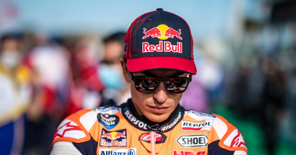 Marc Marquez promuove il telaio Kalex ma non la Honda: &ldquo;Cos&igrave; la moto ti avvisa e puoi sbagliare, ma non &egrave; questa la soluzione&rdquo;