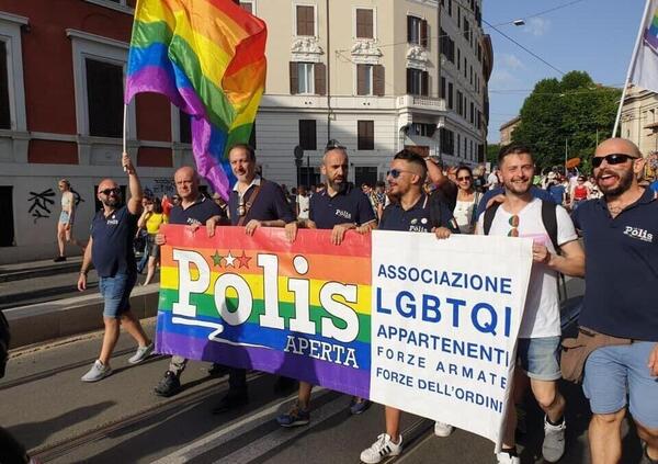 No divise al Pride? Polis Aperta denuncia la discriminazione delle &ldquo;frange antagoniste&rdquo;. E sugli abusi della polizia: &ldquo;Colleghi che sbagliano&rdquo;&hellip;