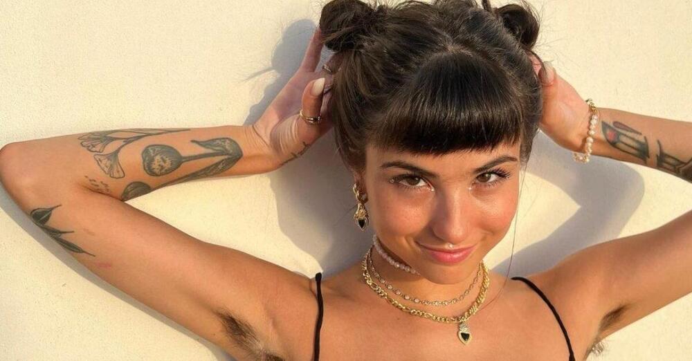  Giorgia Soleri e la retromarcia su Berlusconi, Mengoni e le voci di coming out, e la Berti regina dell&rsquo;estate e&hellip; a tutto gossip con Roberto Alessi