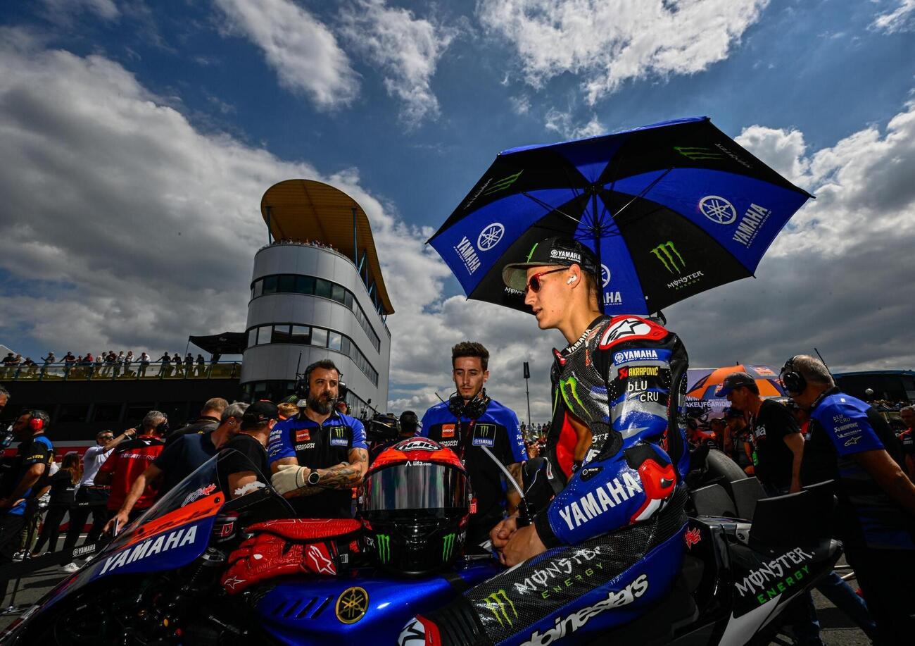Ad Assen, dove il pilota fa ancora la differenza, Fabio Quartararo c&rsquo;&egrave;: &ldquo;Con la Yamaha devo guidare alla vecchia maniera&quot; 