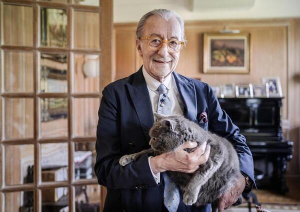 Intervista sfrenata a Vittorio Feltri: 80 anni e il lusso di potersene fregare di tutto e di tutti. Su gay pride, Berlusconi, donne, figli, Veronica Gentili, Travaglio, gatti, cavalli e...