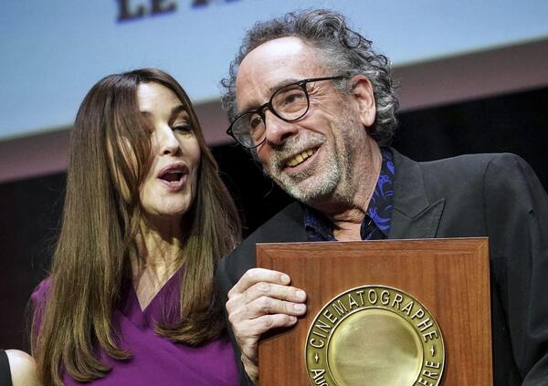 Caro Tim Burton, per amare Monica Bellucci non c&#039;&egrave; bisogno di farla recitare