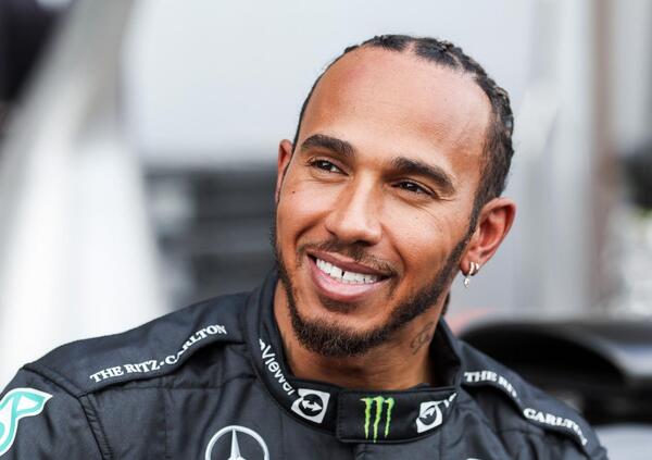 Lewis Hamilton lancia una proposta alla FIA per fermare la Red Bull con nuove regole