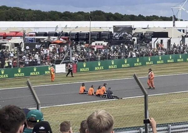 Silverstone, c&#039;&egrave; tensione per le proteste sul clima: cosa potrebbe succedere e cosa pensano i piloti