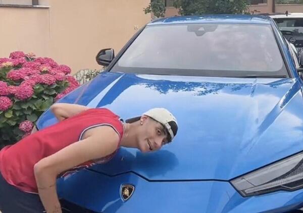 Spunta il video dello schianto: cos&igrave; la Lamborghini degli youtuber ha ucciso Manuel