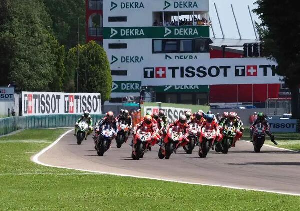 Carene del Petrux e tute di Baldassarri: ecco l&#039;asta per aiutare l&#039;Emilia-Romagna