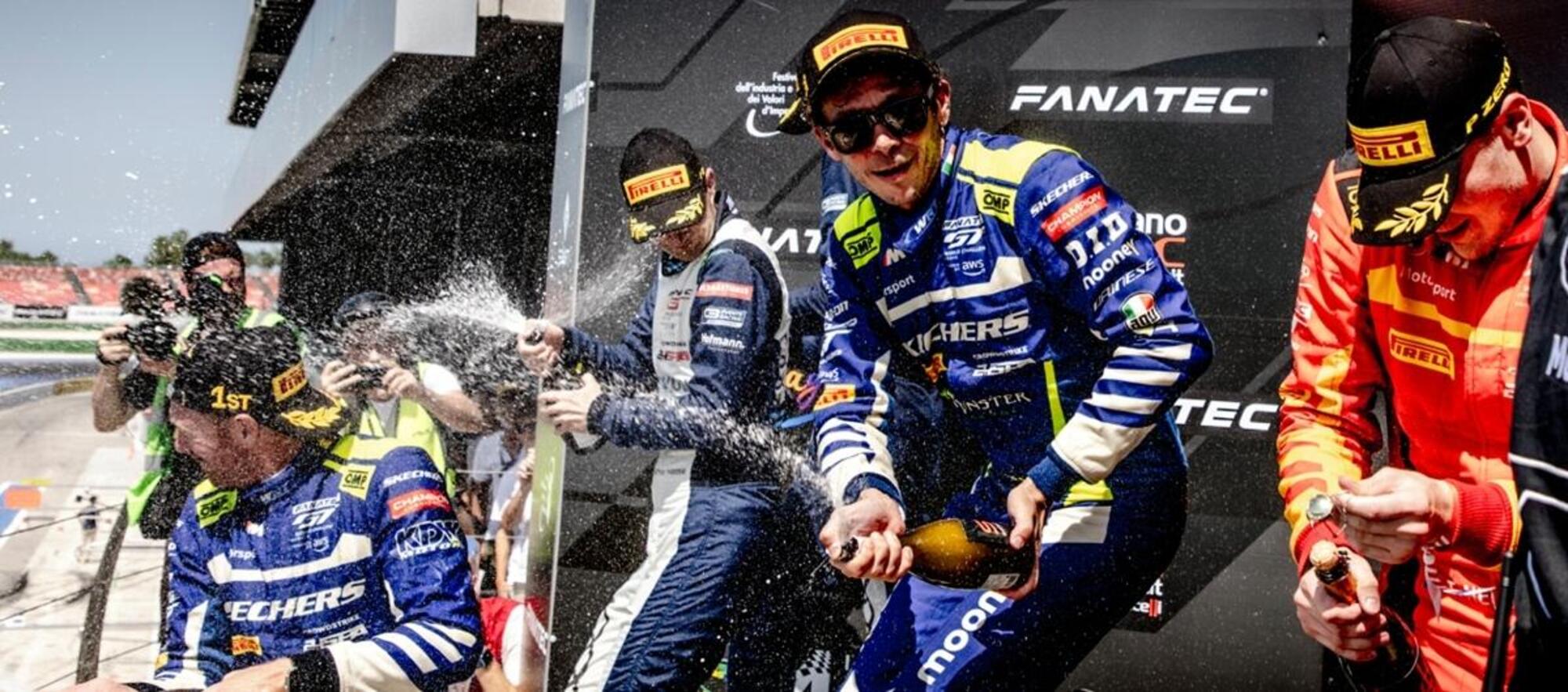 valentino rossi podio misano