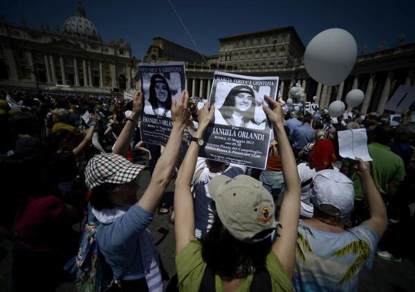 Cosa c&rsquo;entrano Emanuela Orlandi, Ior e Banda della Magliana? Gianluigi Nuzzi: &quot;&Egrave; stato un ricatto al Vaticano&hellip;&quot;