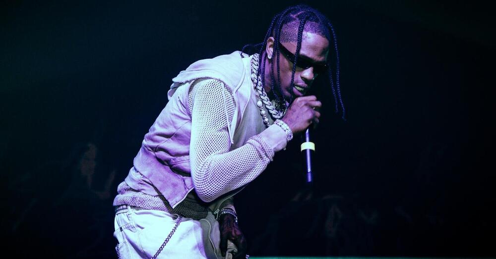 Travis Scott, tra Kanye West e spray al peperoncino: al Circo Massimo si &egrave; rischiata la tragedia come ad Astroworld? Polemiche sui controlli. E Roma trema...