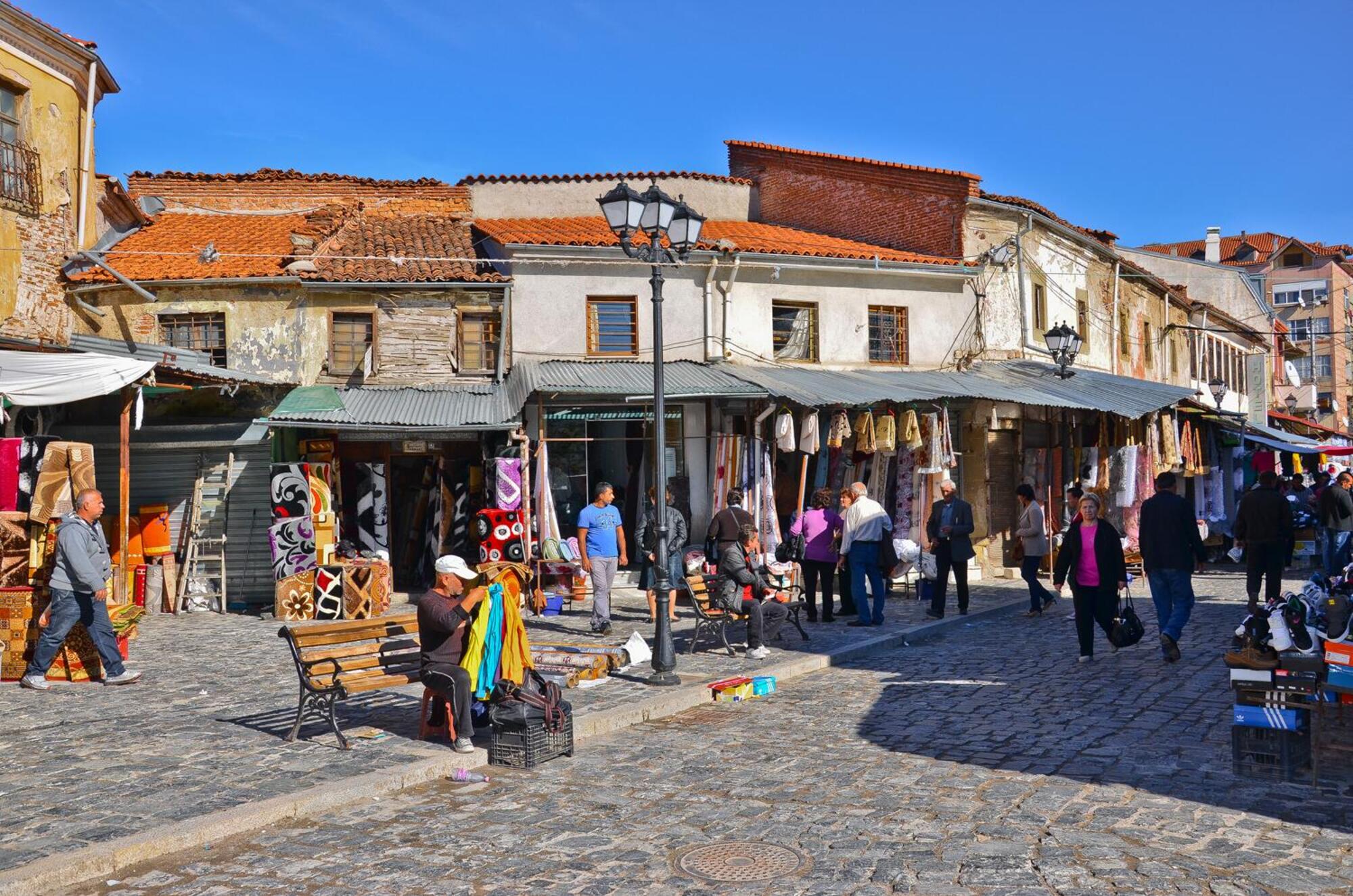 Il bazar di Korce in Albania