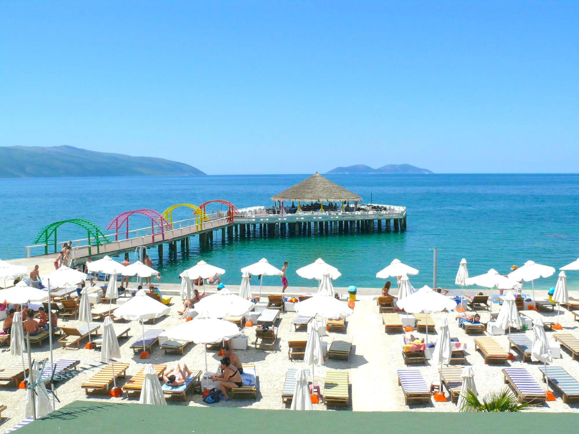 Le spiagge di Valona in Albania