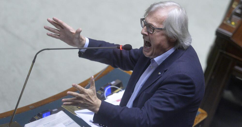 Sgarbi: &ldquo;Vannacci? La Meloni la pensa come lui&rdquo;. Sui prezzi folli delle vacanze rispetto all&rsquo;Albania: &ldquo;Li mando a caga*e&rdquo;. E sul Premio Strega&hellip;