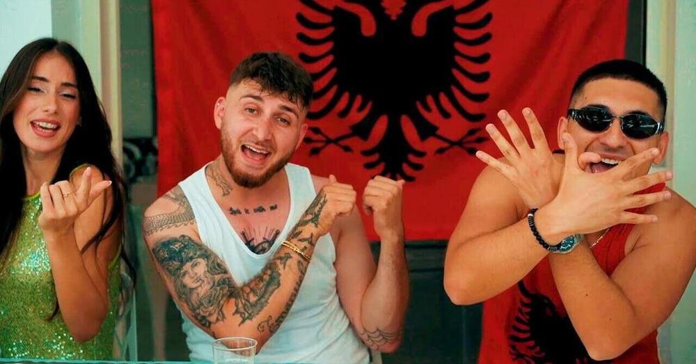 Bye bye Albania: si torna dalle vacanze, fra ingorghi al traghetto e ascoltando Loris e Emanuel con &ldquo;Sono albanese&rdquo;