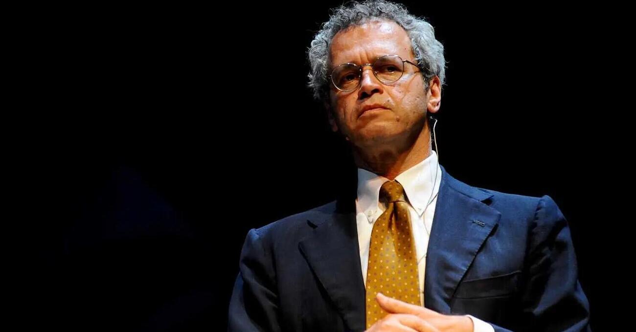 Mentana risponde a Puglisi e difende Dario Fabbri: &ldquo;Anche io non ho la laurea&rdquo;. Ma allora l&rsquo;universit&agrave; non serve a niente?