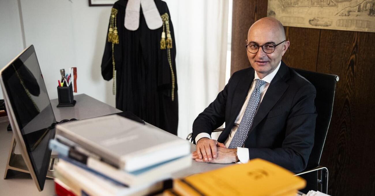 Ok, ma chi caz*o &egrave; Fabio Pinelli, il vicepresidente del Csm in quota lega che con il suo voto (contestato) ha permesso che Gratteri diventasse procuratore di Napoli?