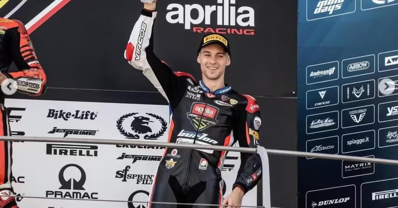 Pilota dell&rsquo;Aprilia RS660 Cup trovato morto in casa: Filippo aveva solo 24 anni