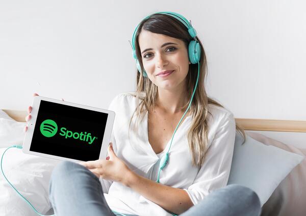 Spotify, ovvero il dramma della musica &ldquo;liquida&rdquo; in affitto e lo scandalo degli ascoltatori fake