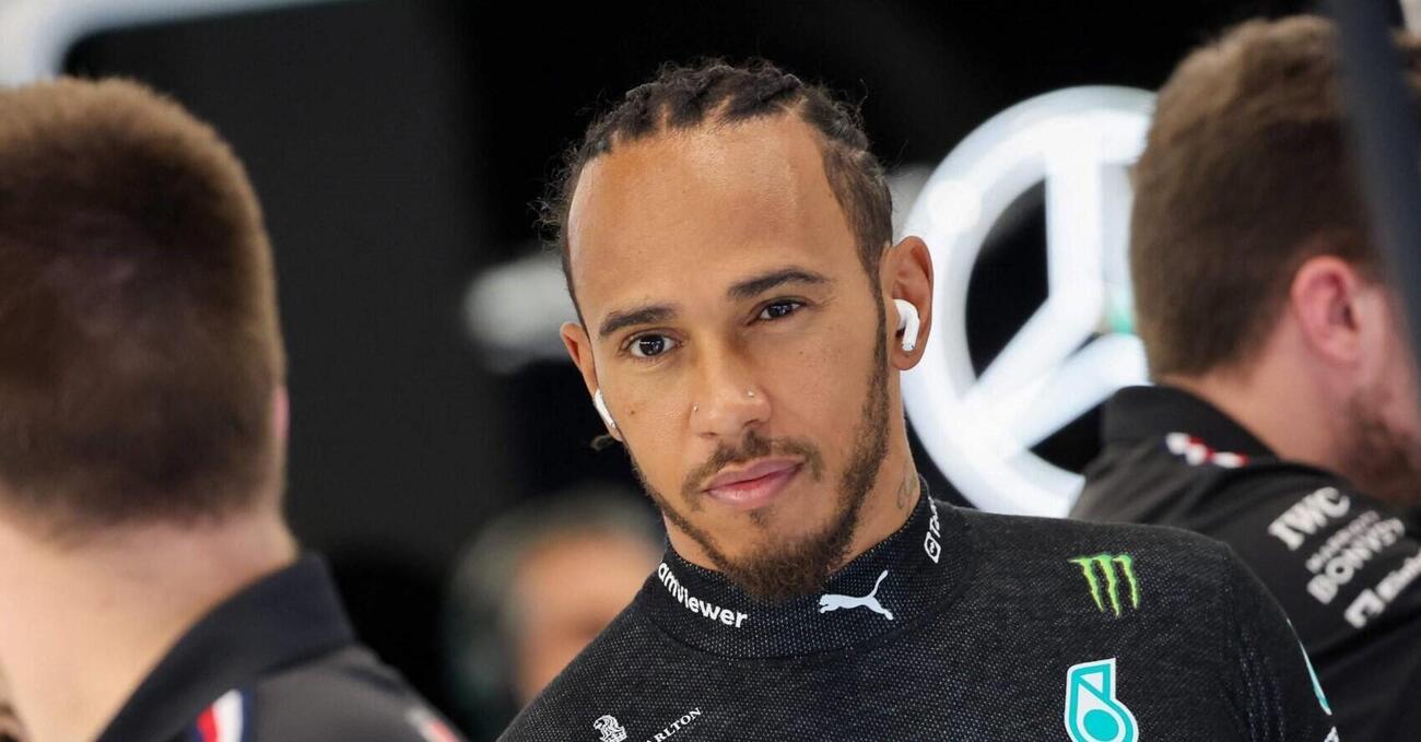 [VIDEO] Grattarsi il naso in pista? Lewis Hamilton l&rsquo;ha fatto a 220 km/h