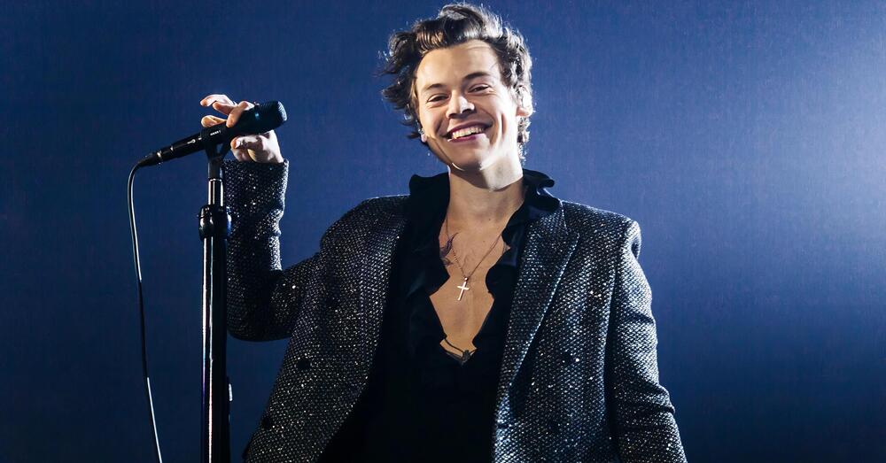 Harry Styles, il gentiluomo del pop: riuscite a immaginare un mondo della musica senza di lui?