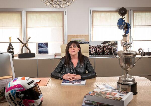 Nadia Padovani regina dei draghi: storia di un&rsquo;infermiera che ha preso in cura la MotoGP (e ora la porta al guinzaglio)