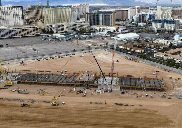 Tragedia a Las Vegas: muore un operaio impegnato nei lavori per il GP di Formula 1