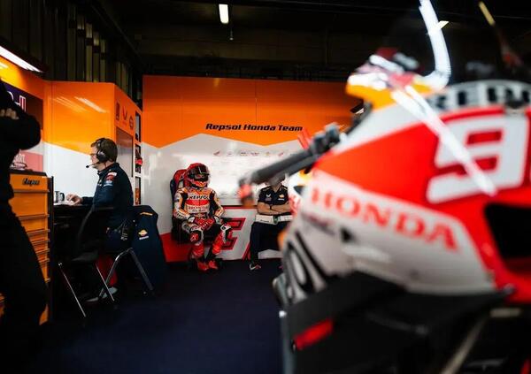 Marc Marquez ha infranto un&rsquo;altra promessa: &ldquo;Honda mi far&agrave; cambiare idea? Non siete nella mia testa&rdquo;