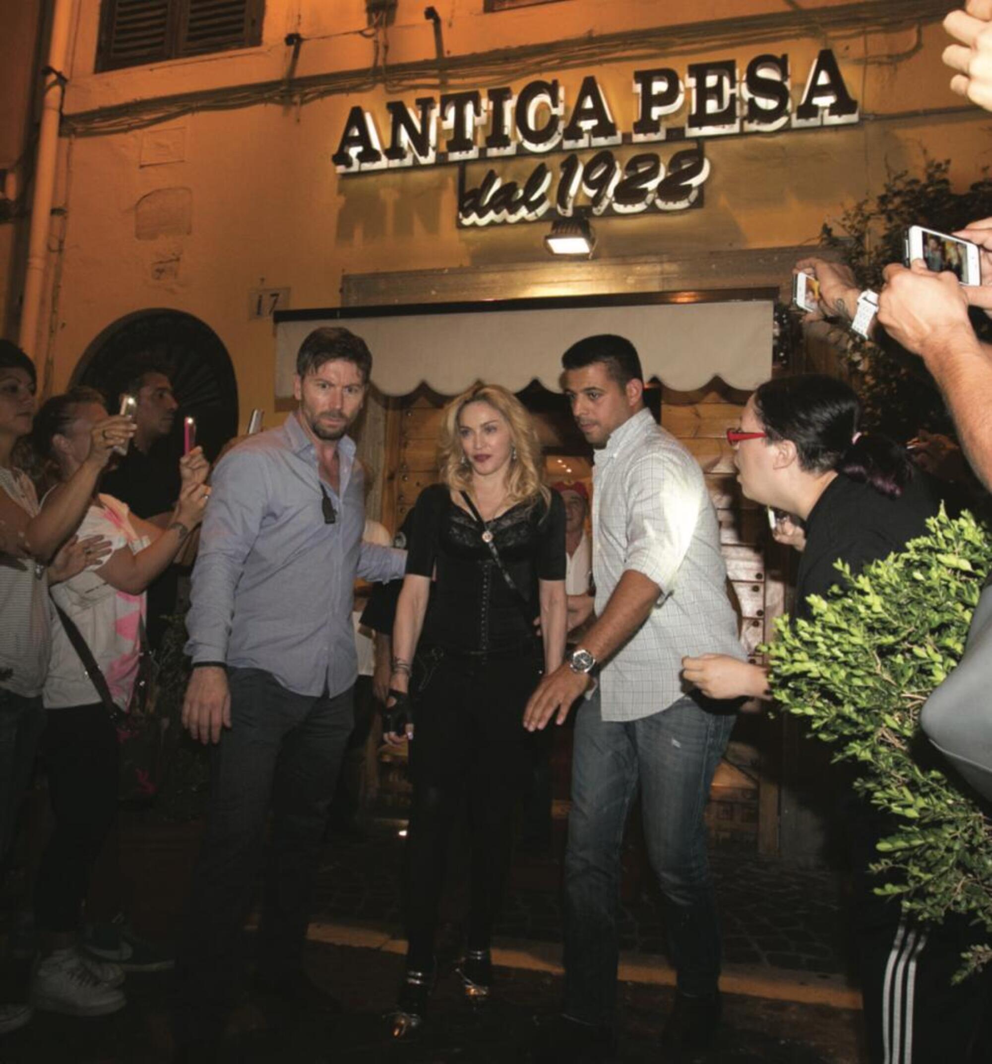 Madonna a cena a L’antica pesa a Roma