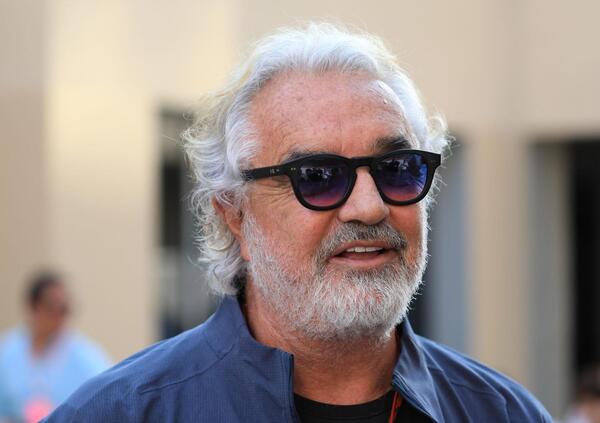 Striscia contro Flavio Briatore che sbaglia pronuncia: &quot;Il latino &egrave; una lingua morta, perch&eacute; infierire...?&quot; 