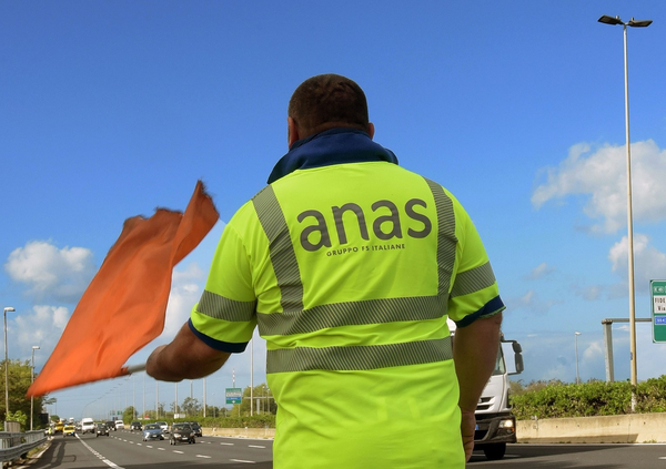 Quella notte in cui rimasi prigioniero dell&rsquo;Anas sull&#039;autostrada