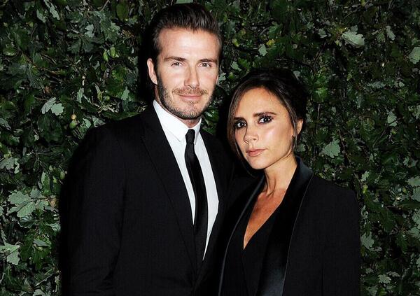 Per Victoria Beckham gli operai girano in Rolls Royce: ecco che figura le fa fare il marito David nel documentario Netflix