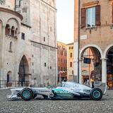 La prima Mercedes con cui ha vinto Hamilton va all’asta e il prezzo è folle 2