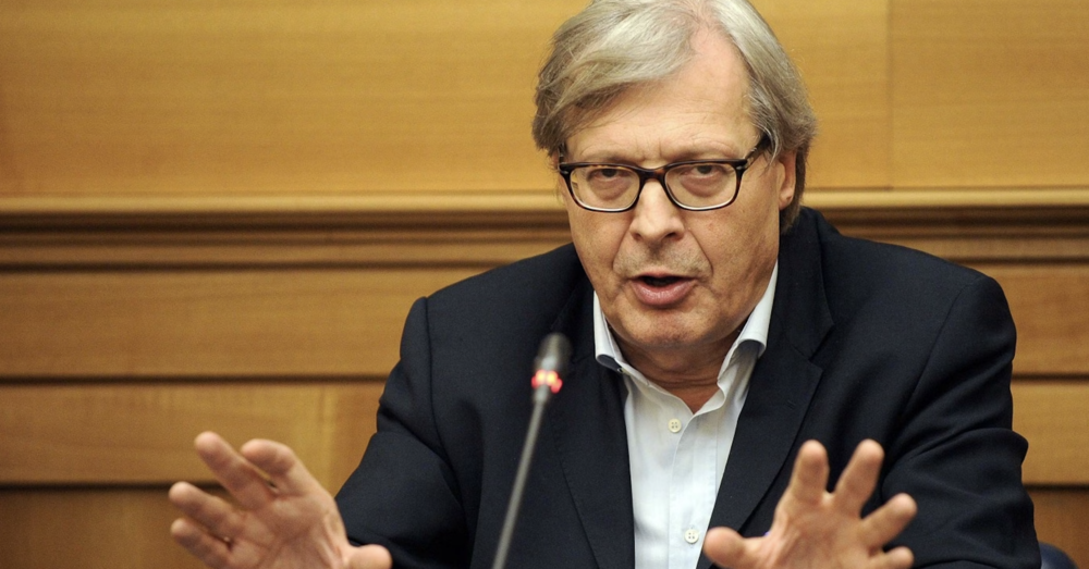 Sgarbi risponde alle accuse del Fatto: &ldquo;300 mila euro guadagnati illegalmente con mostre e premi? Follia. So chi ha mandato il materiale...&rdquo;