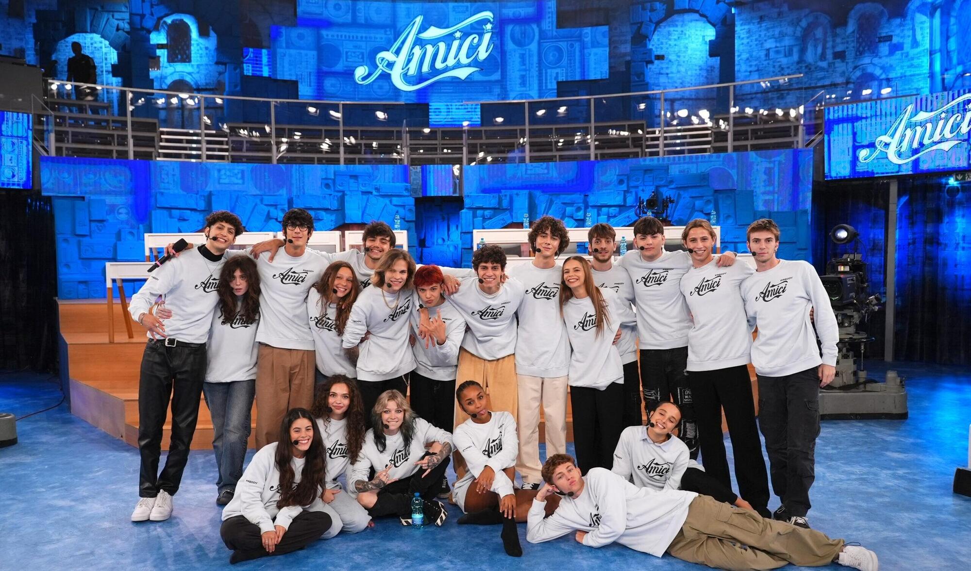 Amici 23