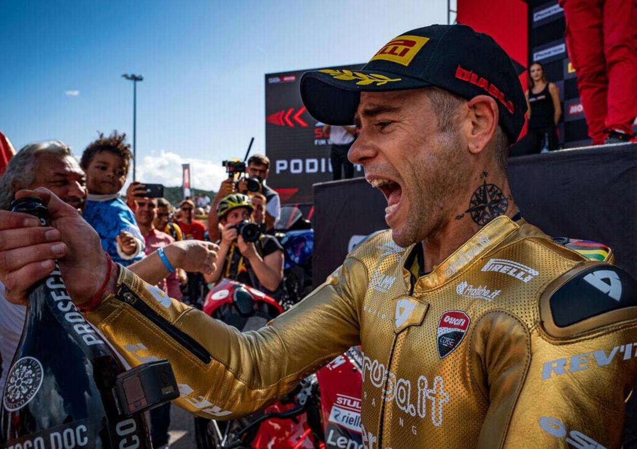 Storica prima volta: Ducati campione del mondo in MotoGP e Superbike nello stesso sabato