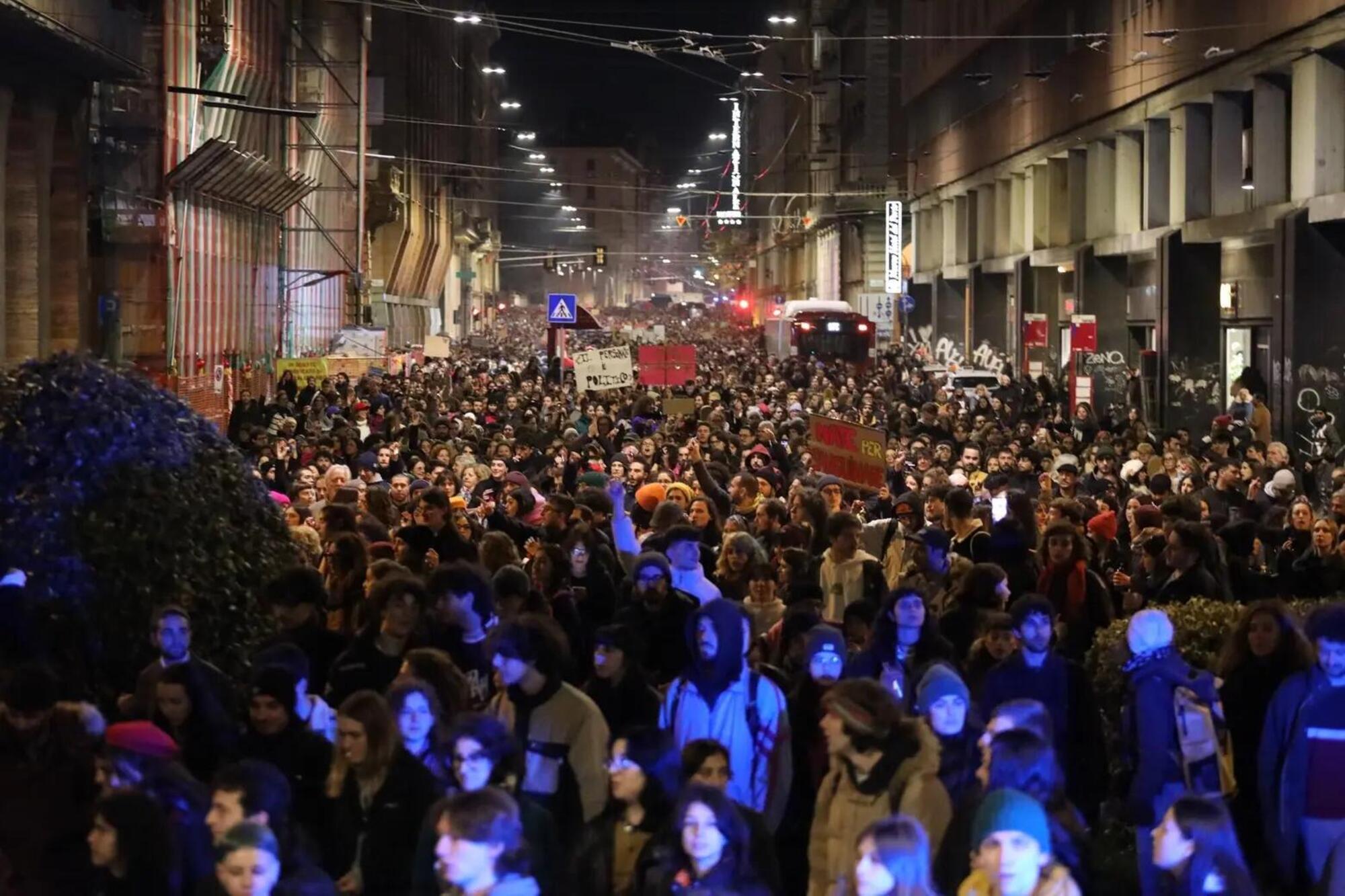  La manifestazione per Giulia Cecchettin a Bologna del 23 novembre