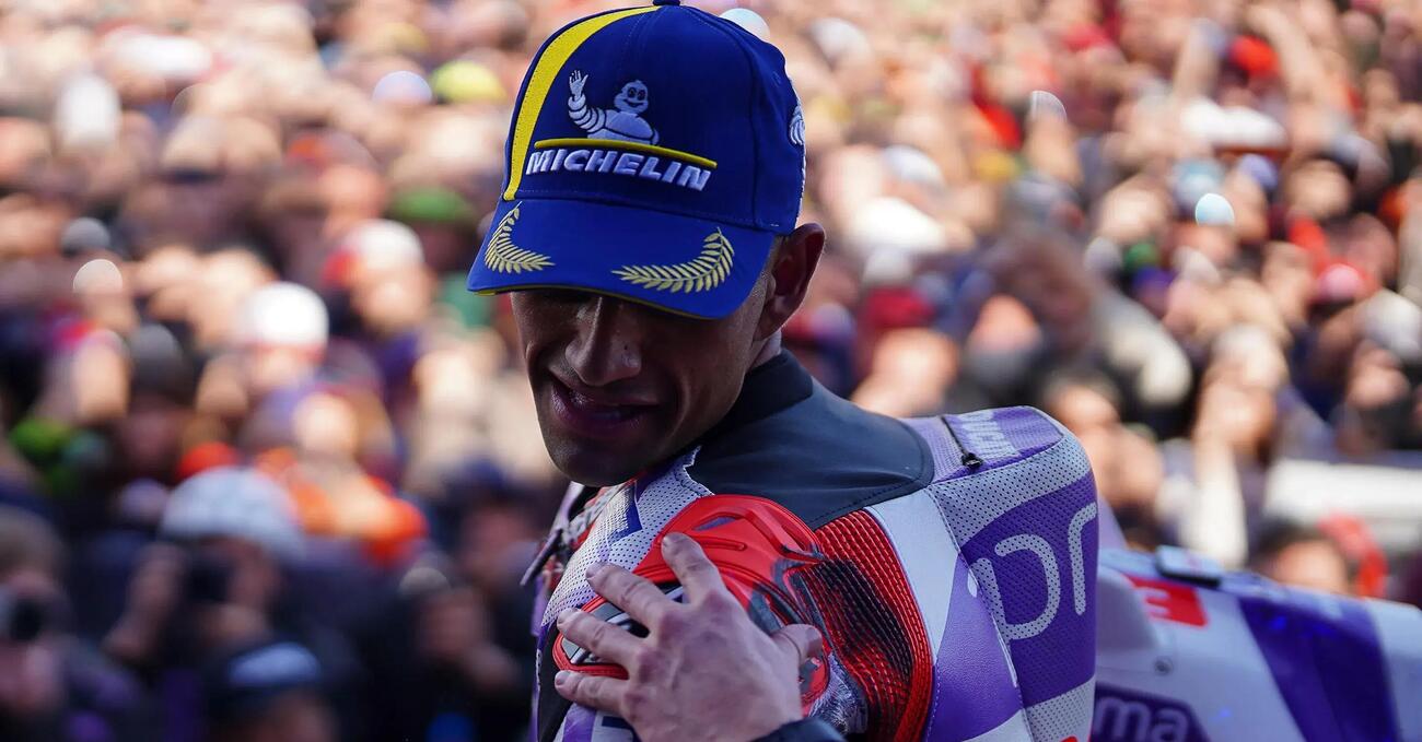 Jorge Mart&iacute;n da panico a Valencia in un 2023 da campione: &quot;Ho pianto, ma sono felice. Non andr&ograve; mai in Ducati ufficiale&quot;