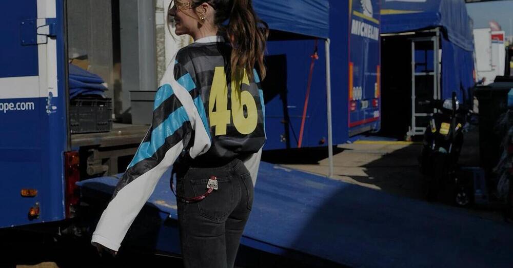 Ok, ma chi ha realizzato la maglia dell&#039;Inter con il 46 che Francesca Novello ha indossato a Valencia? Tutti i dettagli sul giovane stilista e il suo lavoro