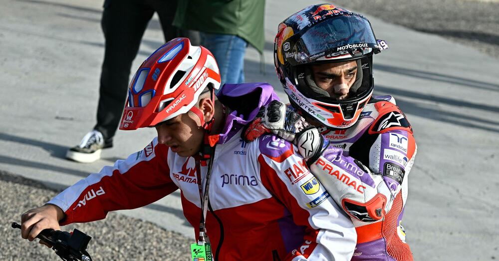 [VIDEO] Il pianto disperato di Jorge Mart&iacute;n a Valencia con Gigi Dall&#039;Igna che lo consola: &quot;Ti giuro che mi dispiace&quot;