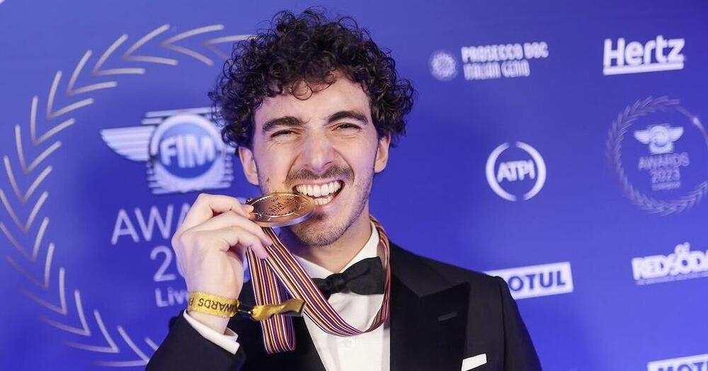 Pecco Bagnaia e i signori delle corse invadono Liverpool: tutto il meglio dei FIM Awards per la MotoGP