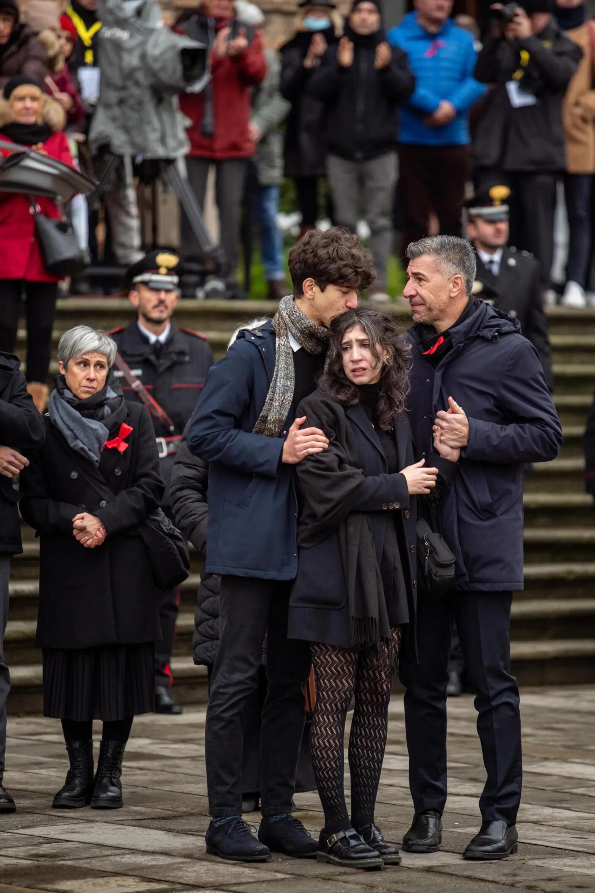 I familiari di Giulia Cecchettin al funerale 