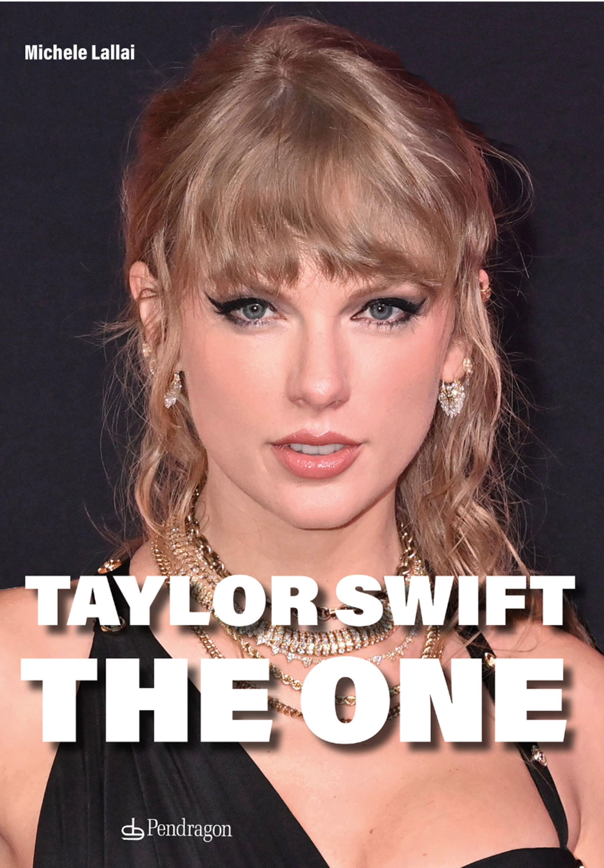 Michele Lallai nel suo Taylor Swift. The One Ed. Pendragon
