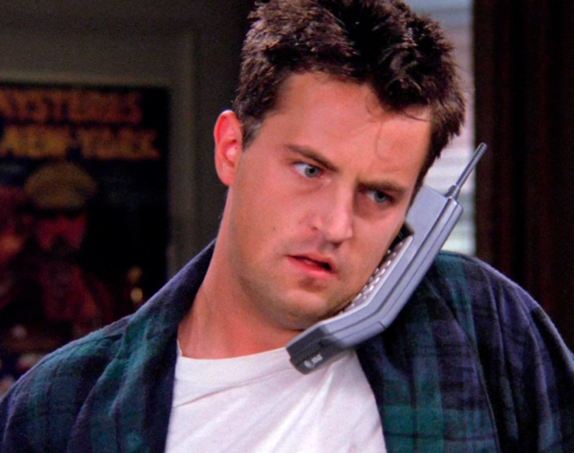 Matthew Perry nel ruolo di Chandler Bing in Friends