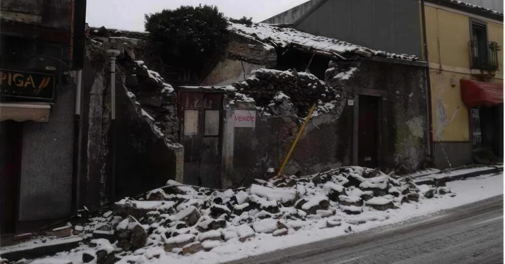 Cinque anni dal terremoto, e tutto &egrave; come prima: reportage da Fleri, il paesino in Sicilia che si svuota sempre pi&ugrave;, fra indifferenza delle istituzioni e immobilismo burocratico