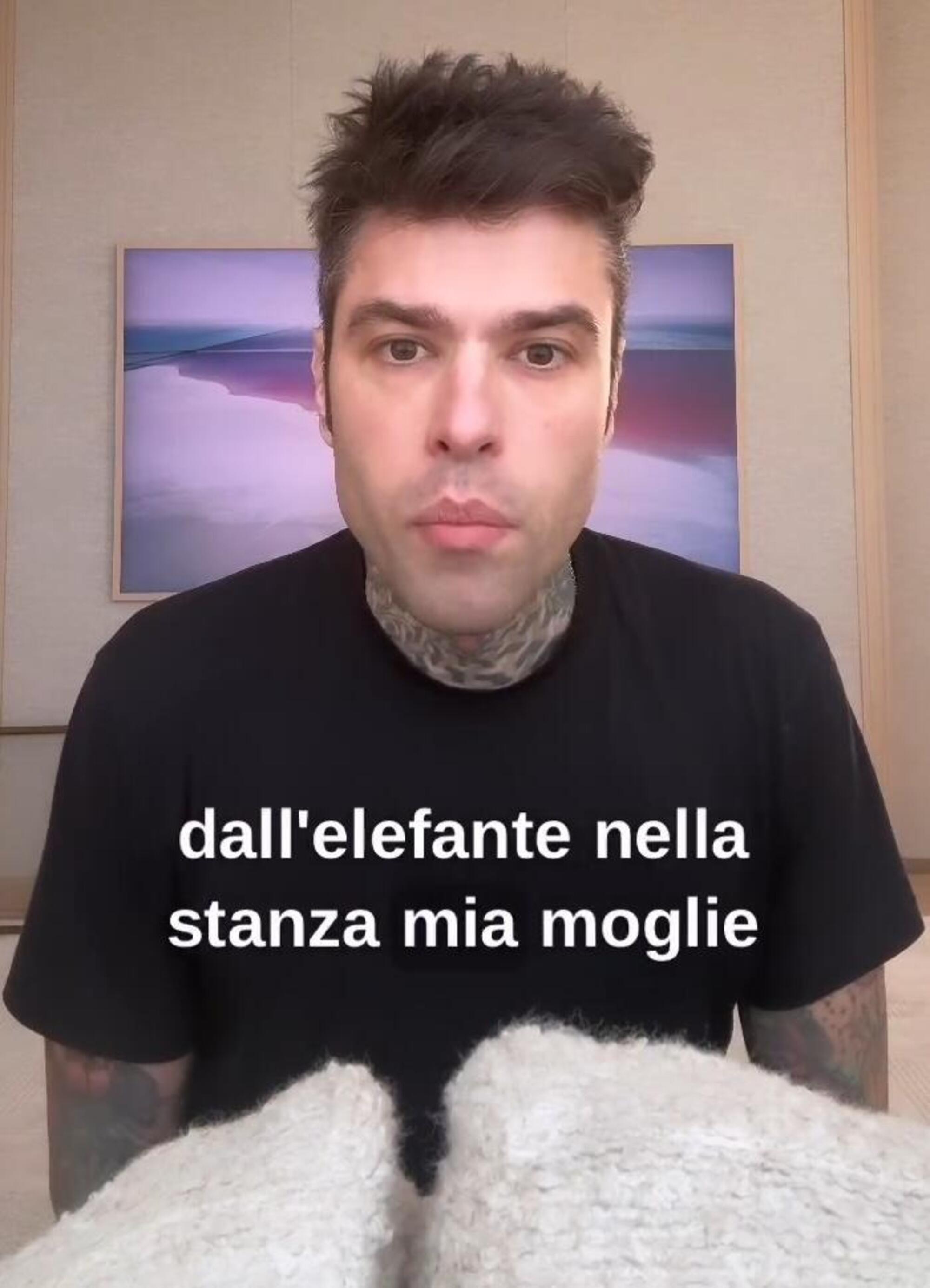 Fedez &egrave; tornato poi sull&#039;elefante nella stanza, il caso di sua moglie: &quot;Pagher&agrave;, se dovr&agrave; pagare, e si difender&agrave; perch&eacute; si deve difendere&quot;