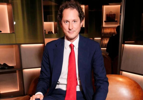 Ma a John Elkann frega qualcosa dell&rsquo;editoria? E cosa sta succedendo a Repubblica? Crollano le copie, il futuro di Gedi &egrave; incerto e De Benedetti&hellip;