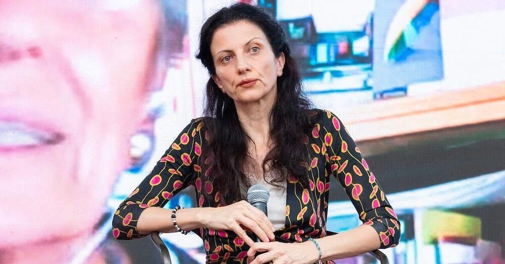 Veronica Tomassini, la scrittrice snobbata in Italia ma contesa dagli editori stranieri: &ldquo;I libri degli influencer? Operazioni che non c&rsquo;entrano nulla con la scrittura&rdquo;