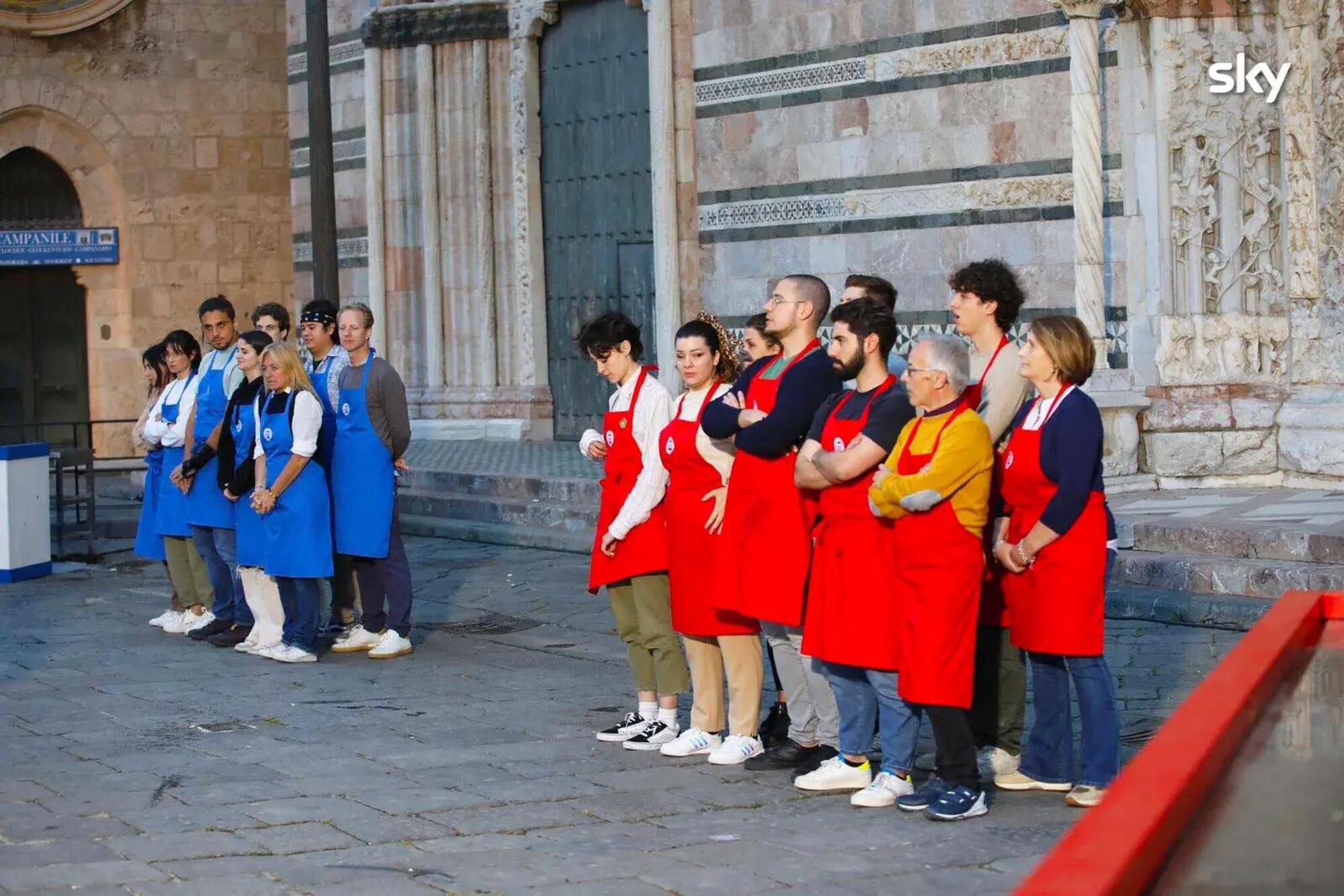 Le due squadra in esterna sullo Stretto a Masterchef 13