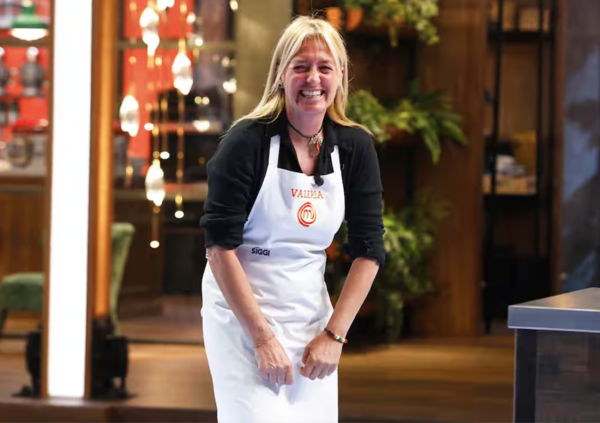 Le pagelle di Masterchef 13: Cannavacciuolo sbotta sul sifone di Kassandra. Mentre la pasta di Valeria &egrave; da gabbiani, non italiani&hellip;